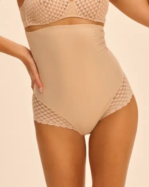 Culotte gainante taille haute